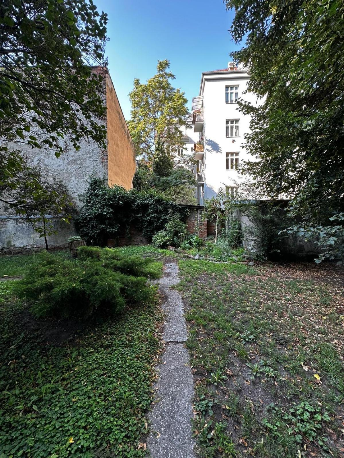 Urban Zenhouse No.2 - Breakfast Included Lejlighed Bratislava Eksteriør billede